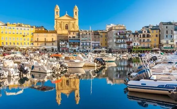 Centre Lägenhet Bastia (Corsica)